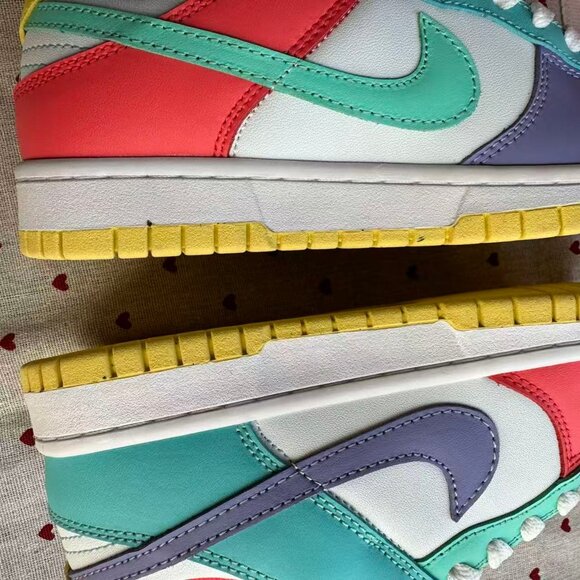 Nike casual low-top sneakers - Picture 9 of 9